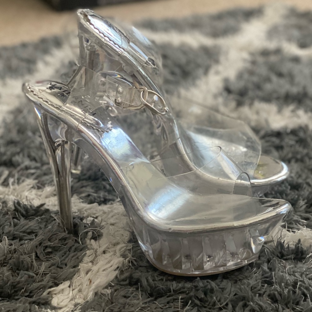 Maiernisi platform shoes